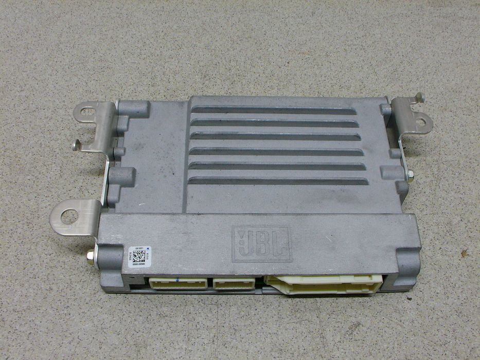Toyota rav4 V 19- wzmacniacz moduł audio JBL 86280_42060