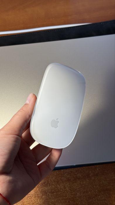 Magic mouse для Macbook білого кольору