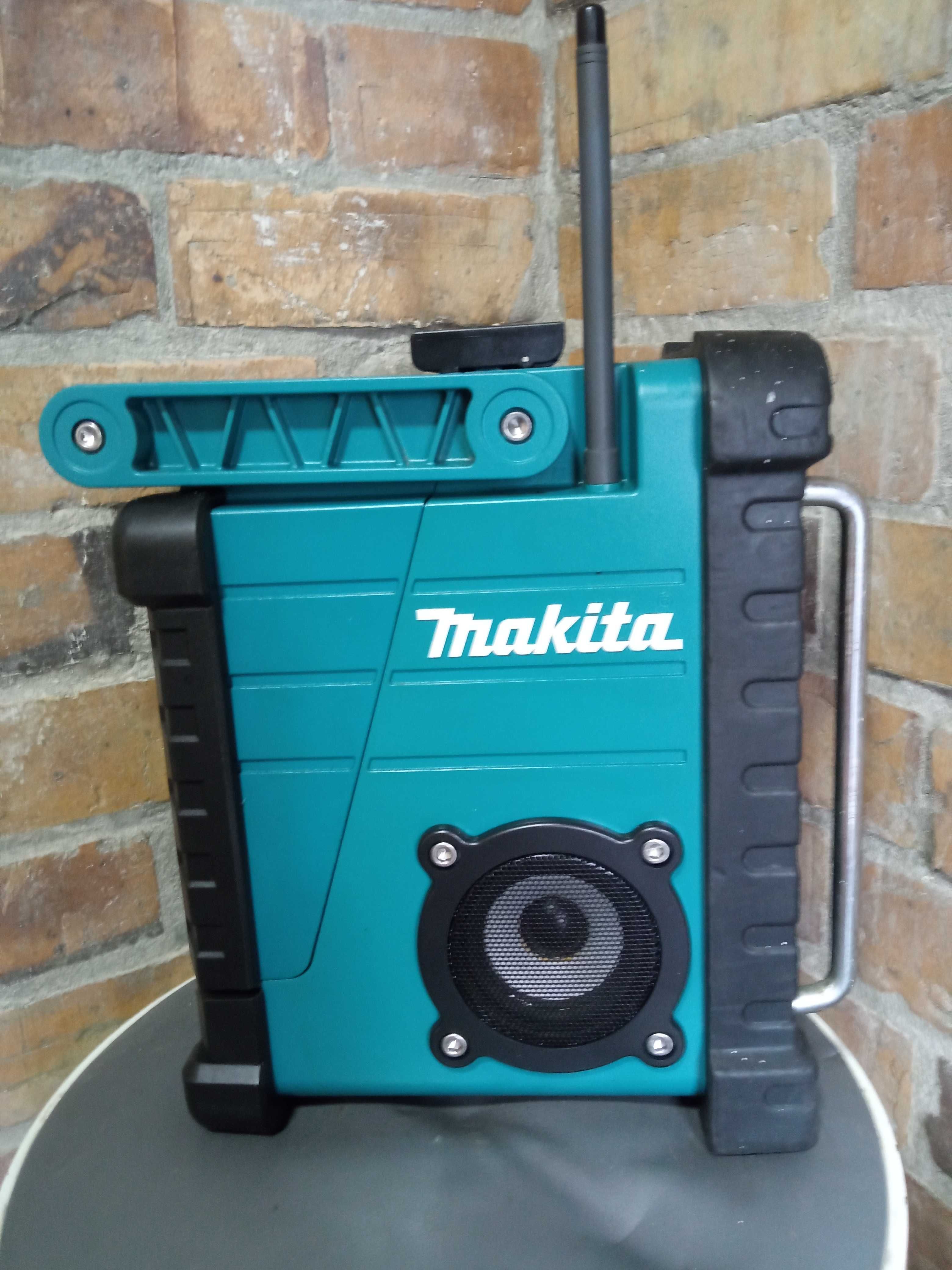 Radio makita bmr 102