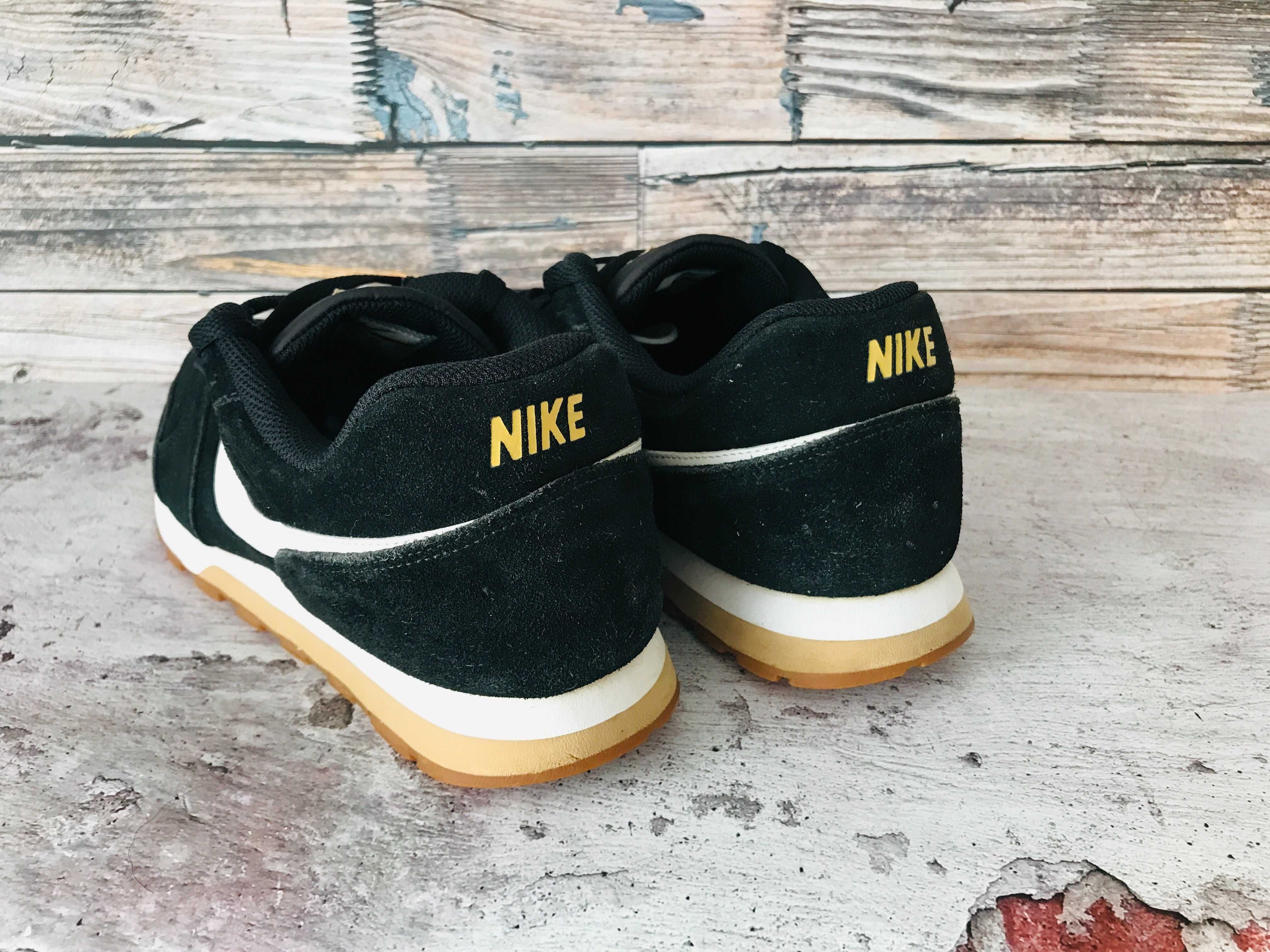 кросівки  Nike Md Runner 2 Suede оригінал