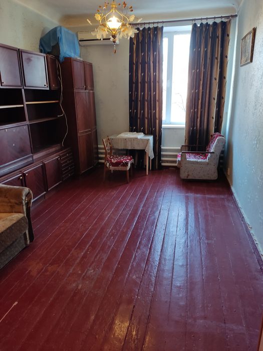 Срочно продаётся гостинка.