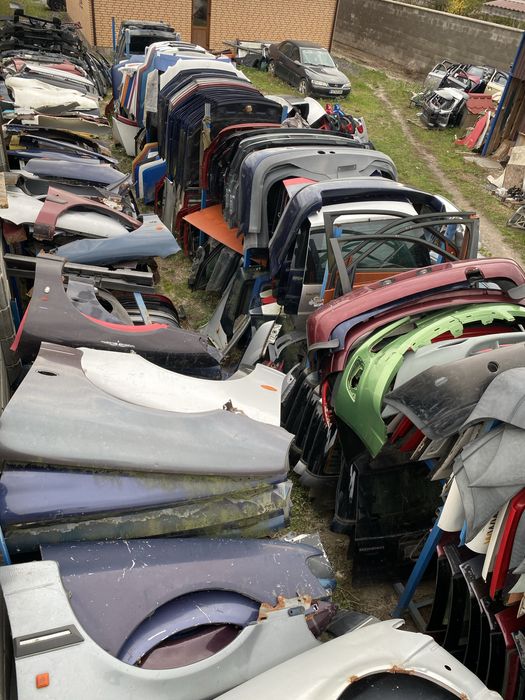 Крило Форд Мондео мк1 мк2 Ескорт Скорпио Сієра