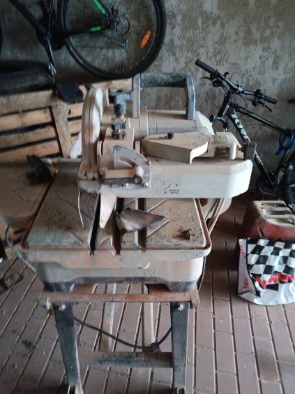 Sprzedam maszynkę wodną do płytek