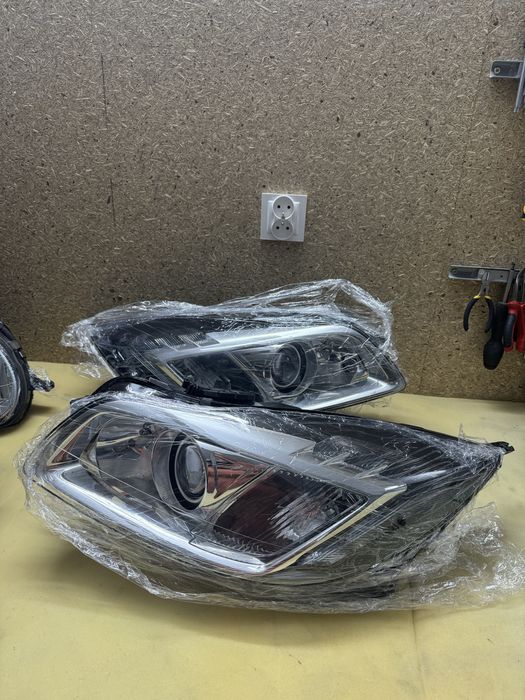 Lampa Prawa Lewa Opel INSIGNIA A BI XENON PRZEDLIFT skrętny hella afl