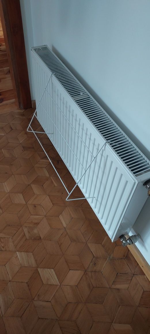 Nowe 2 szt suszarki na grzejnik /półdarmo