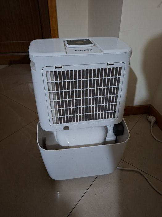 Desumicador 10L como novo