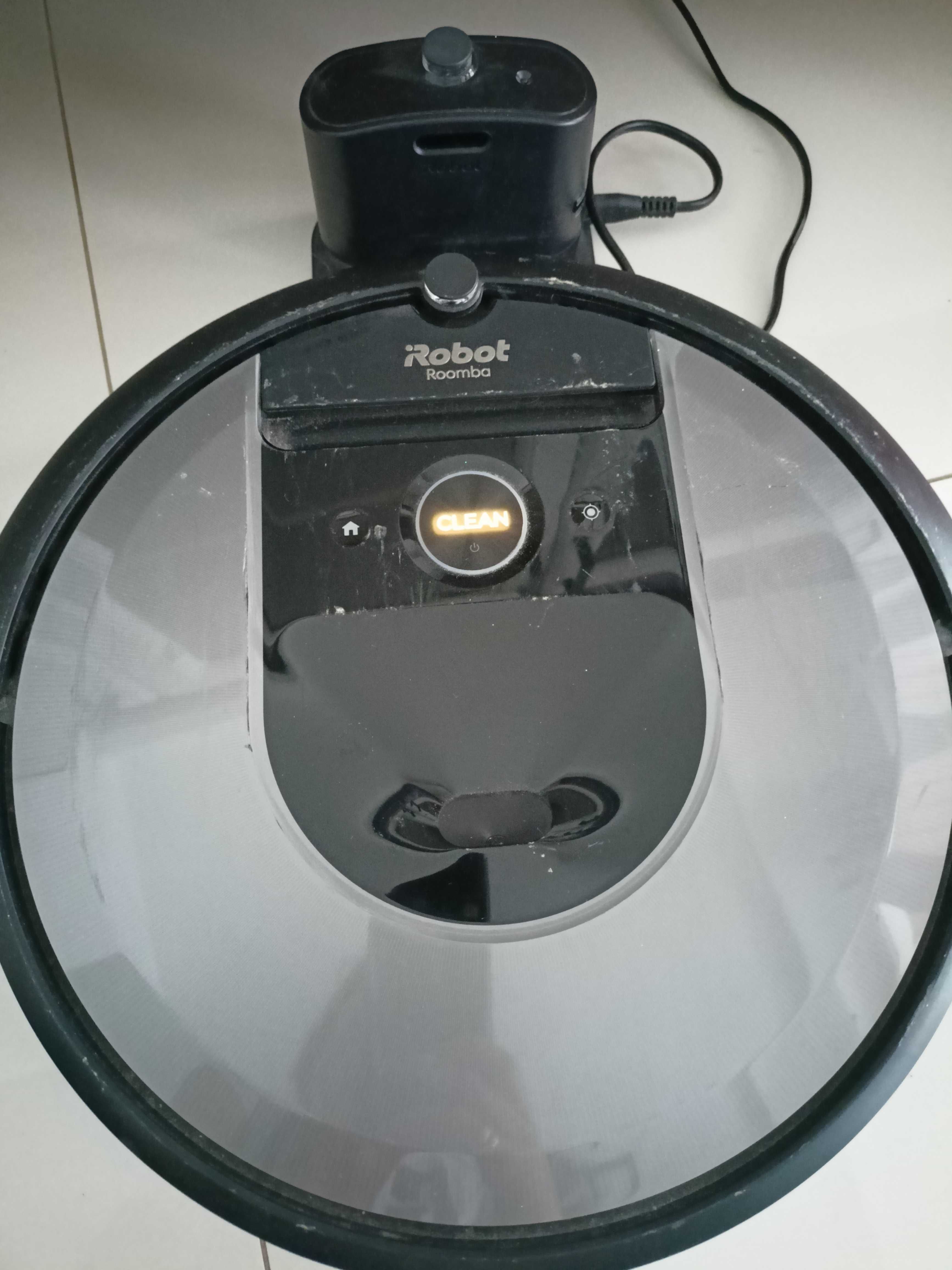 iRobot Roomba I7