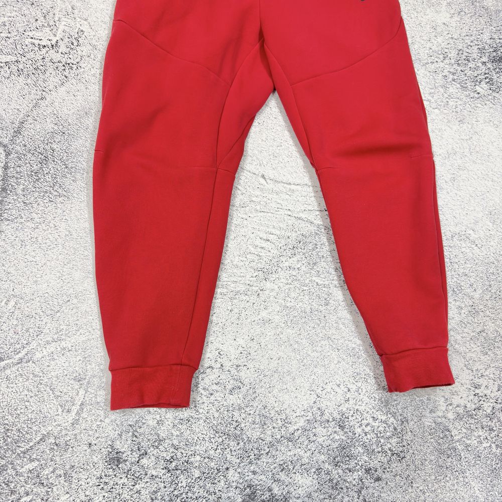 Nike Tech Fleece красные спортивные штаны L размер