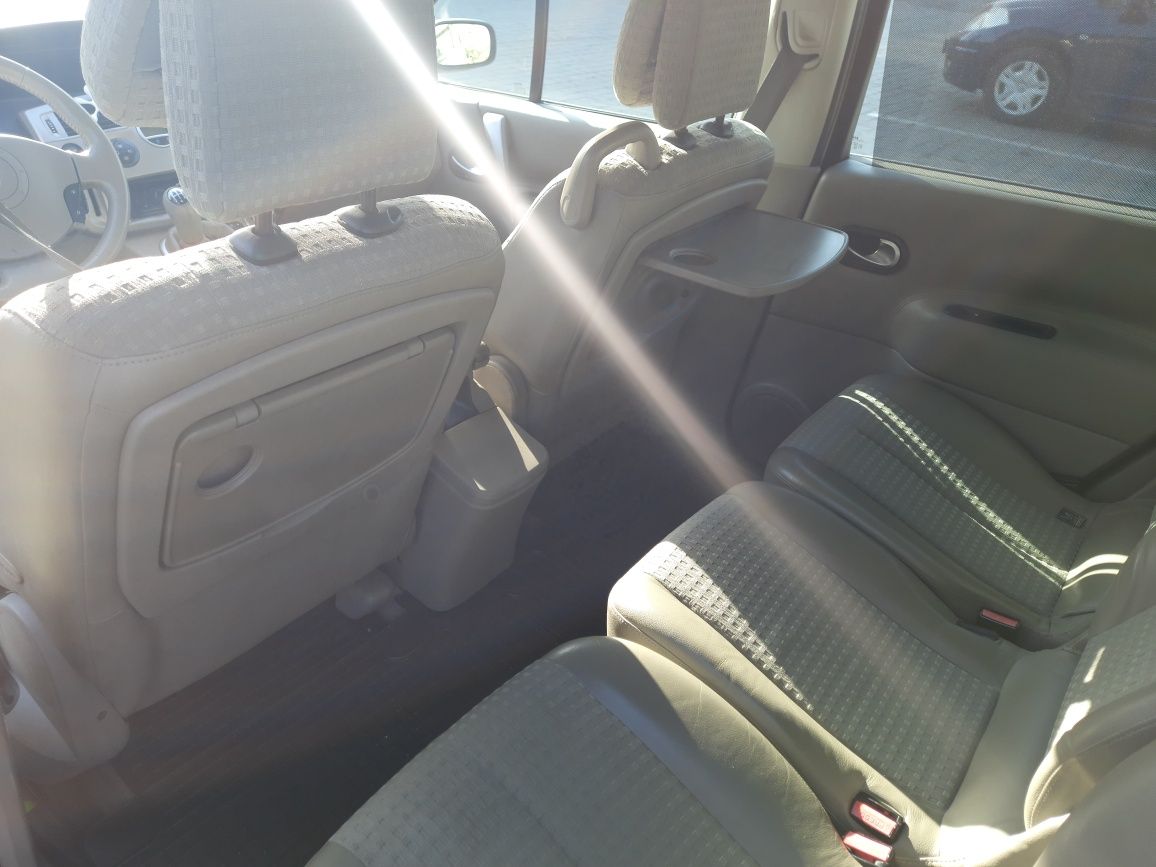 Renault Scenic 2