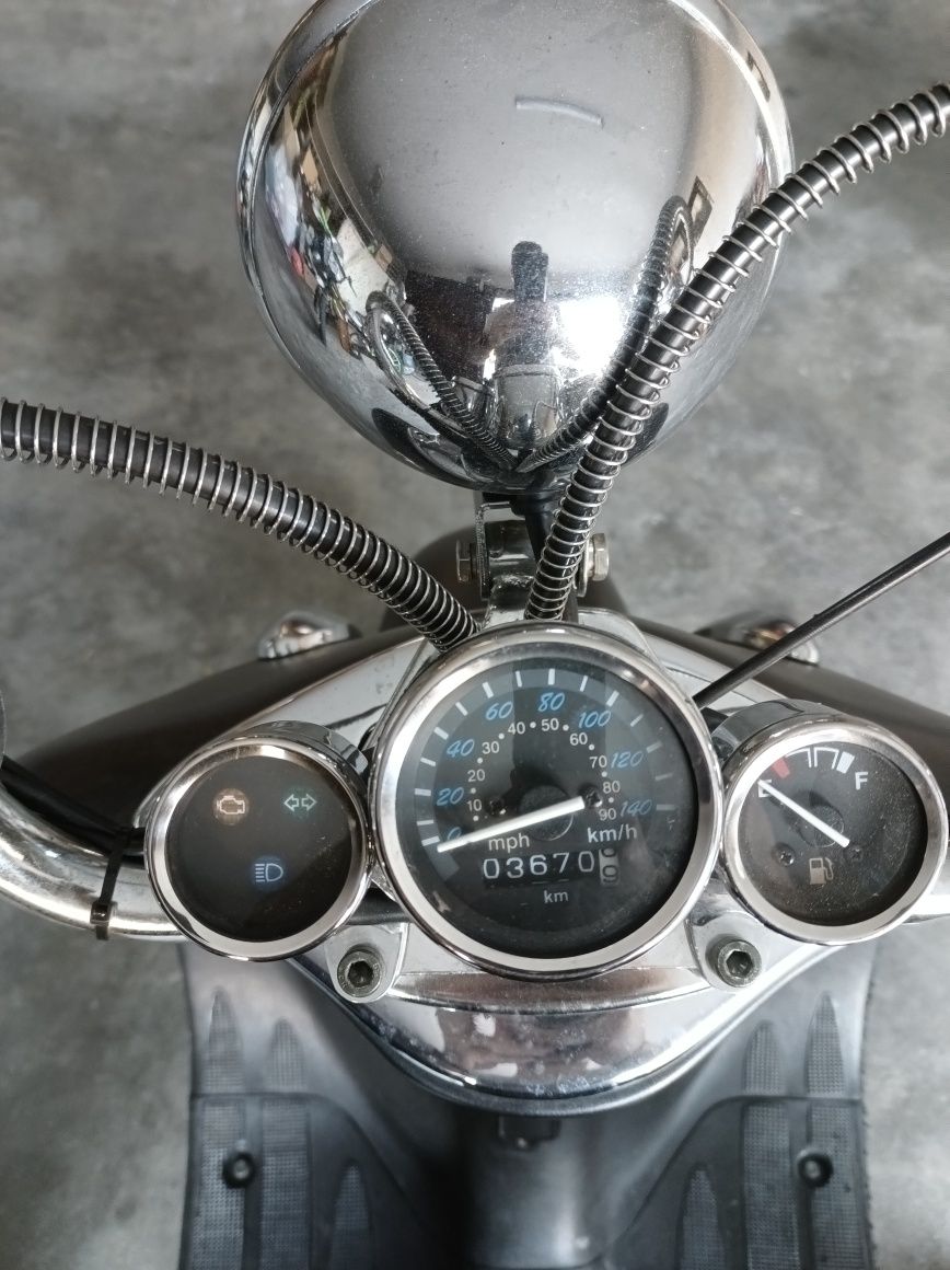 Vendo moto Znen 125