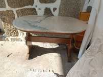 Mesa de jantar em pedra mármore
