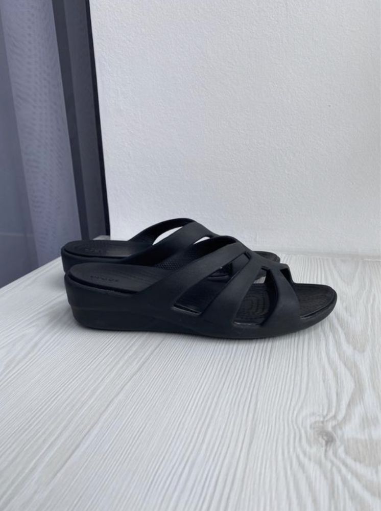 Crocs шльопанці крокс танкетка сабо шльопки босоніжки