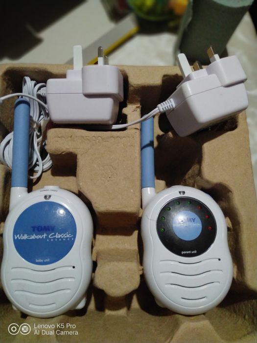 Радіоняня  рація Tomy двосторонняій зв'язок на 300 м