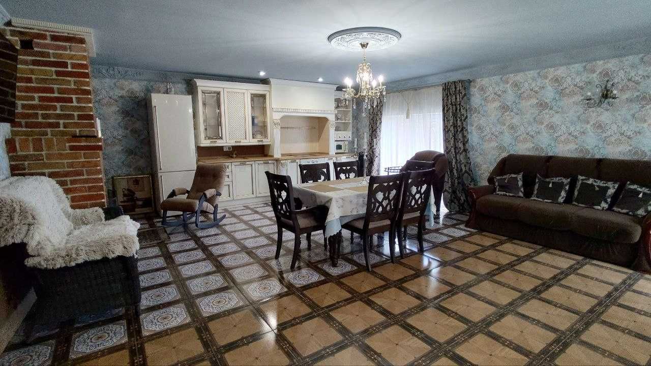 Продаж будинку в Новоселівці без комісії для покупця.