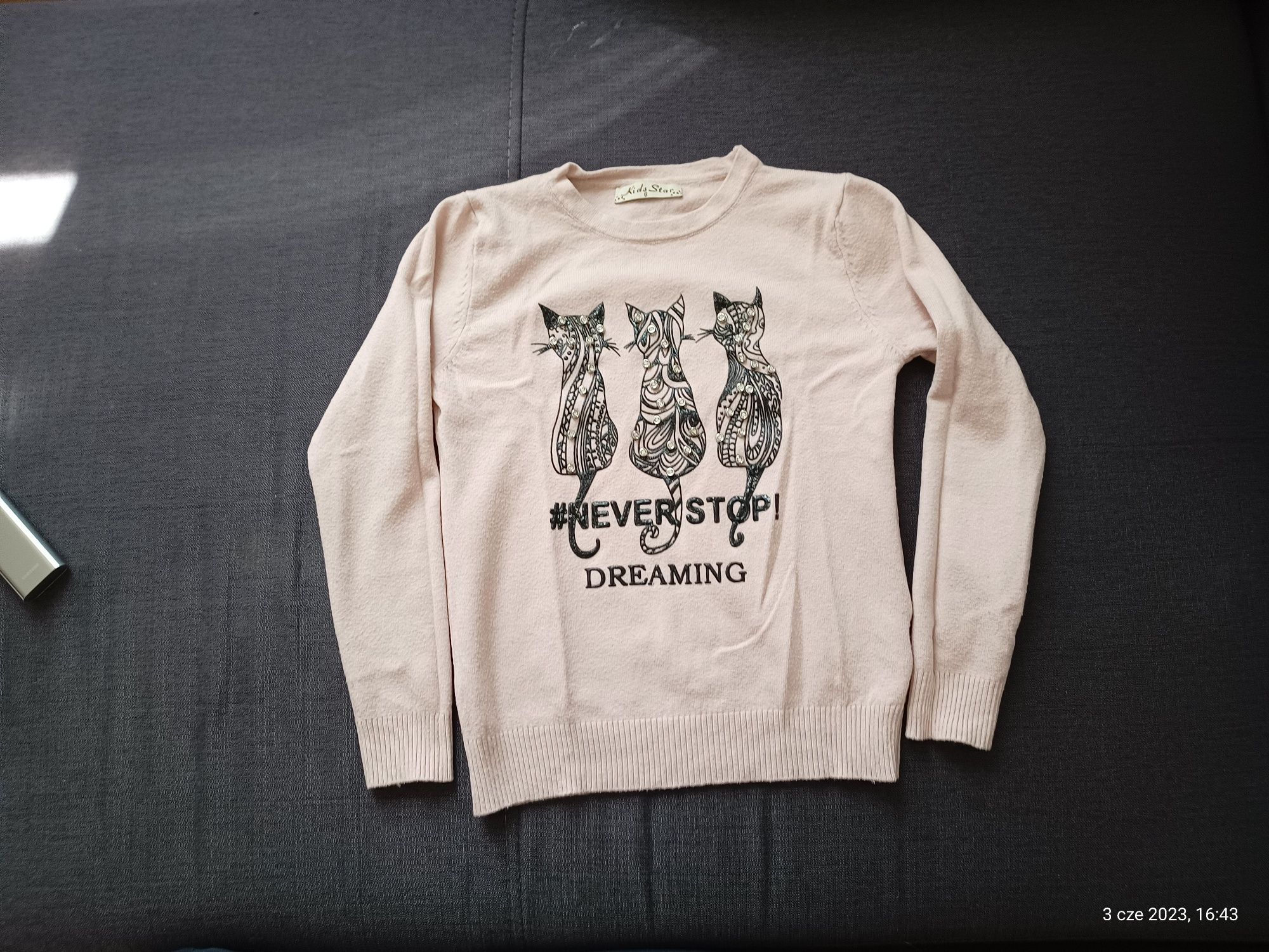 Sweter sweterek Kids Star - kotki koty Never Stop Dreaming