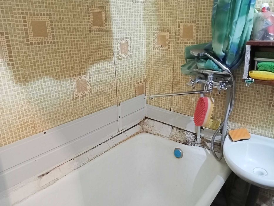 G2 Продам Гостинка в гарному стані, р-н Східний