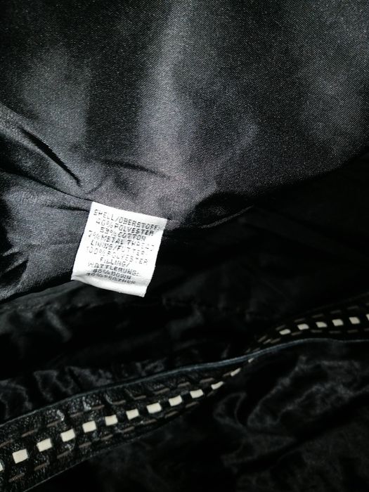 Зимове тепле пальто оздоблене хутром