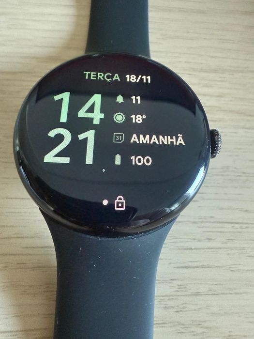 Google Pixel 10 + Google Pixel Watch 3 - Novo