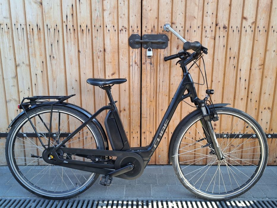 500Wh Rower Elektryczny CUBE TOWN HPA Bosch Active Line Plus miejski M