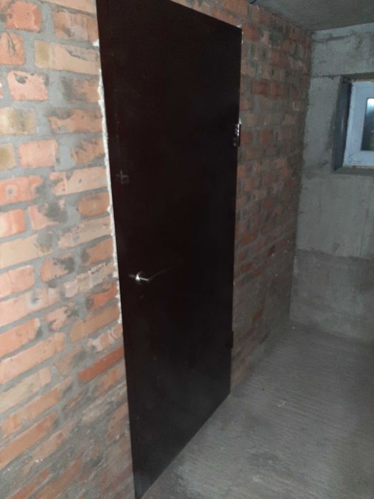 Продам залізні двері. Металеві двері. Двері в підвал