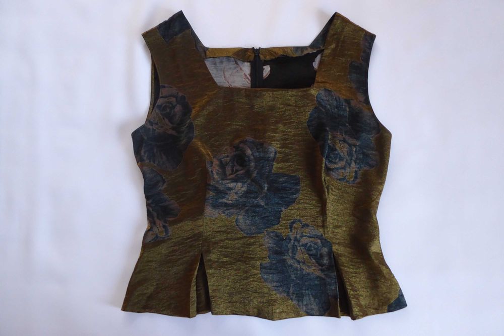 Bluzka i spódnica, elegancki piękny komplet złoto w róże r. 38 UNIKAT