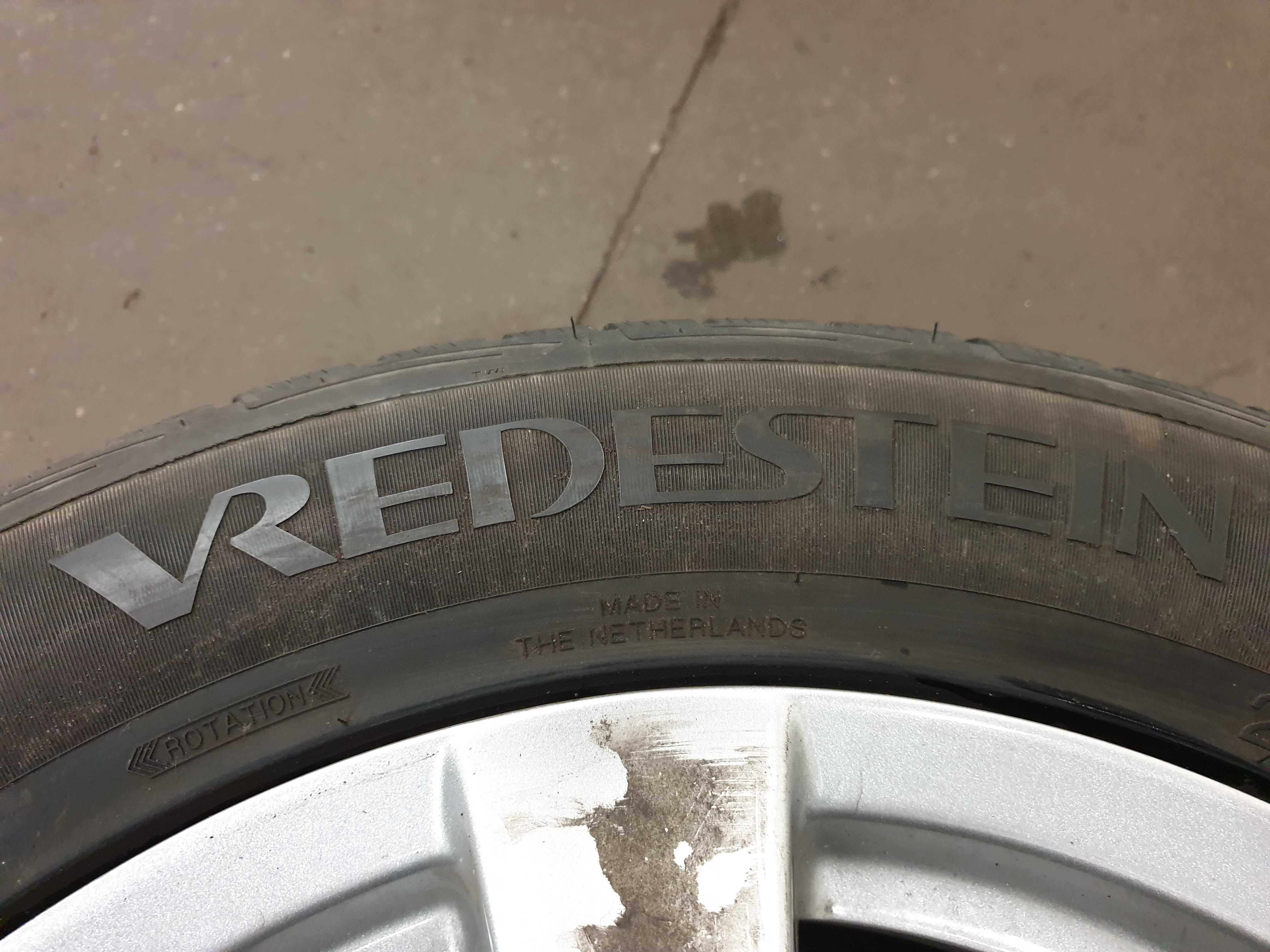 4 Szt 225/60 R17 103H Vredestein Wintrac XTreme S - 7,30mm