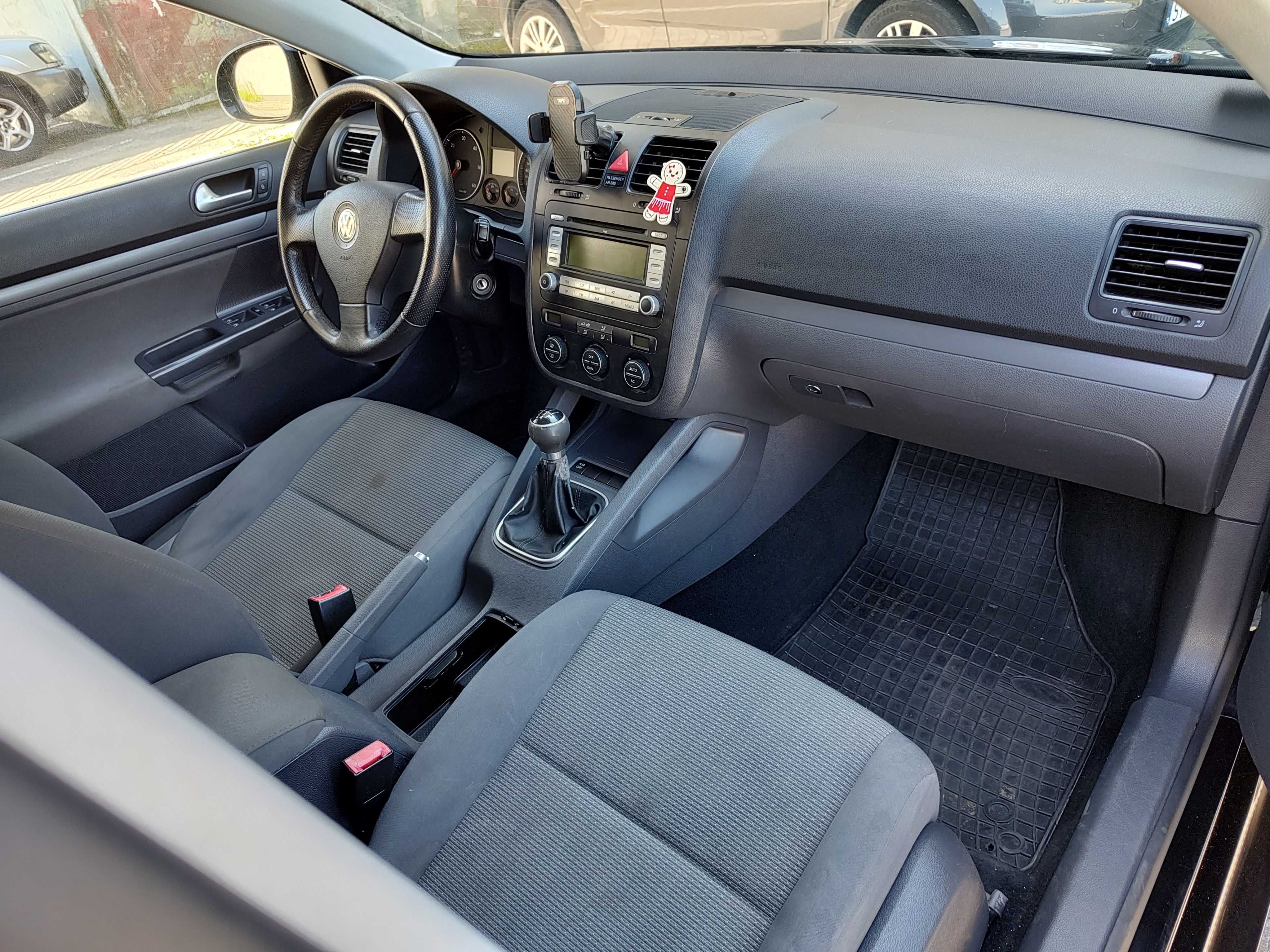 Volkswagen Golf skup samochodów motocykli zapraszam do kontaktu.