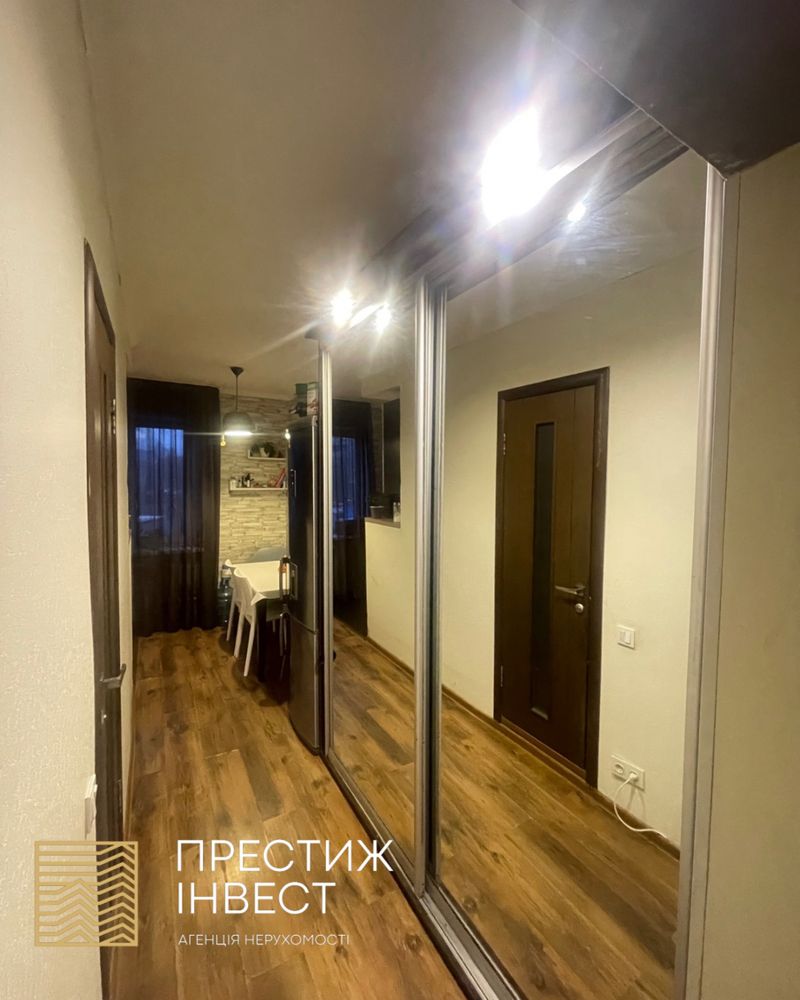 Продаж 3-к.кв з гаражем по Головатого 6.