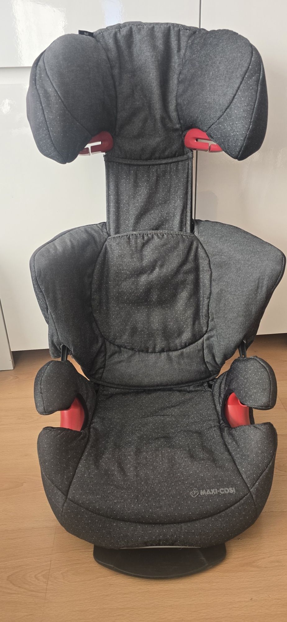Fotelik Maxi Cosi