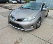 Toyota auris II 1.8 hybryda 2015r 98tys.km