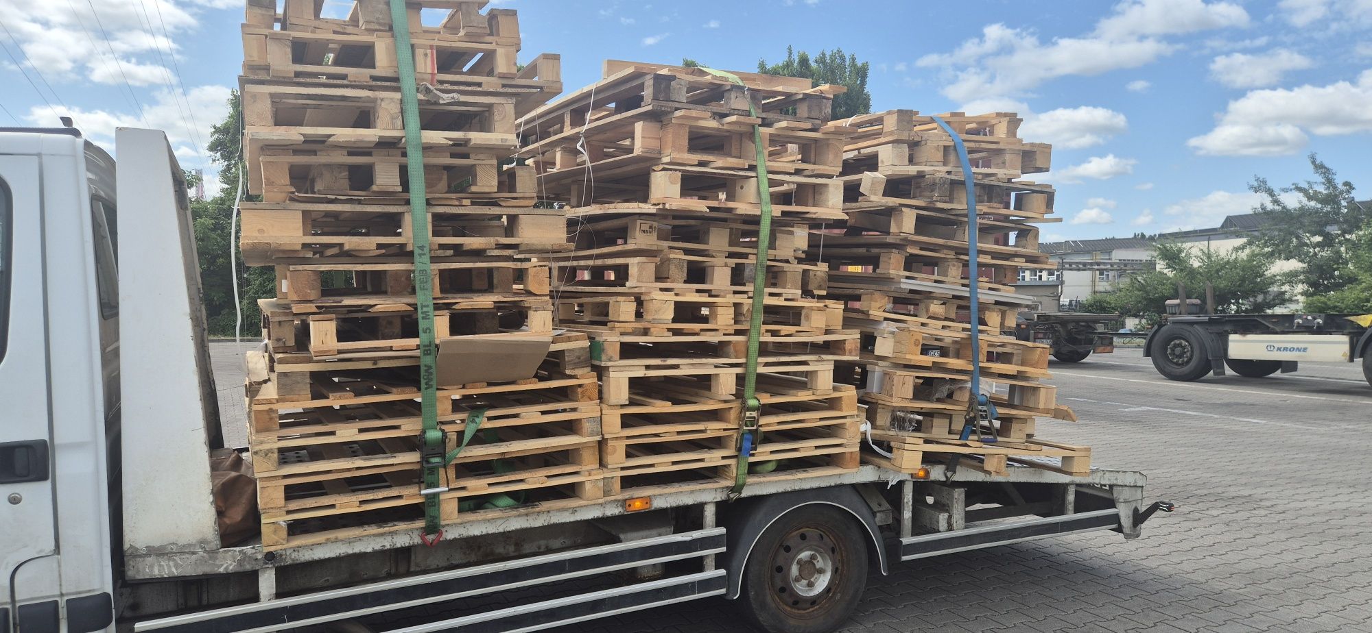 Sprzedam długie palety na opał, możliwy transport!!!