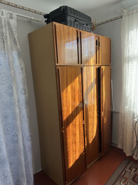 Продам шафу з торгом