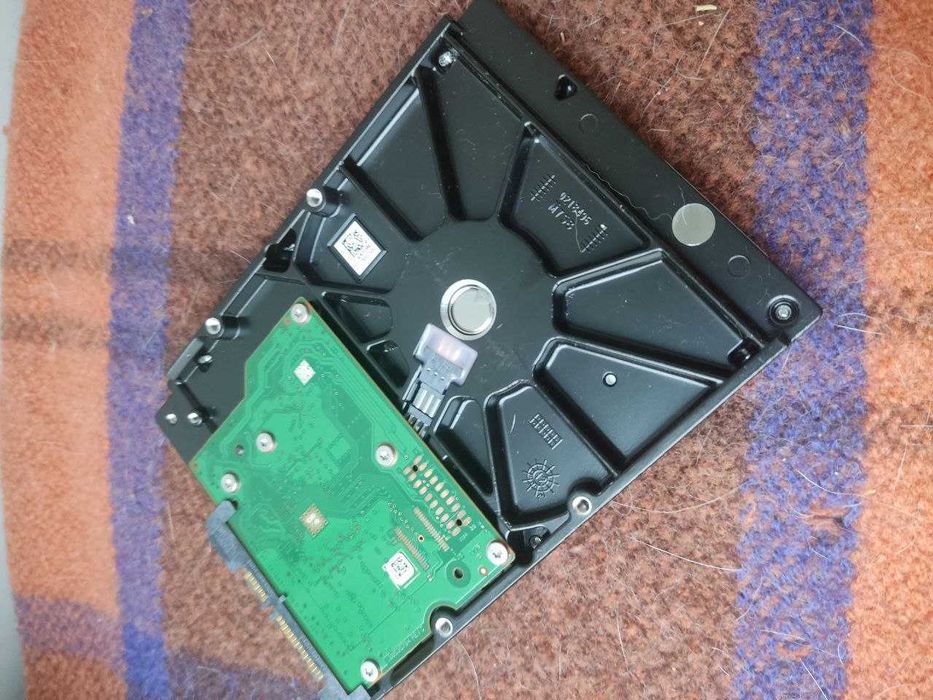 Продам HDD Seagate 500 gb