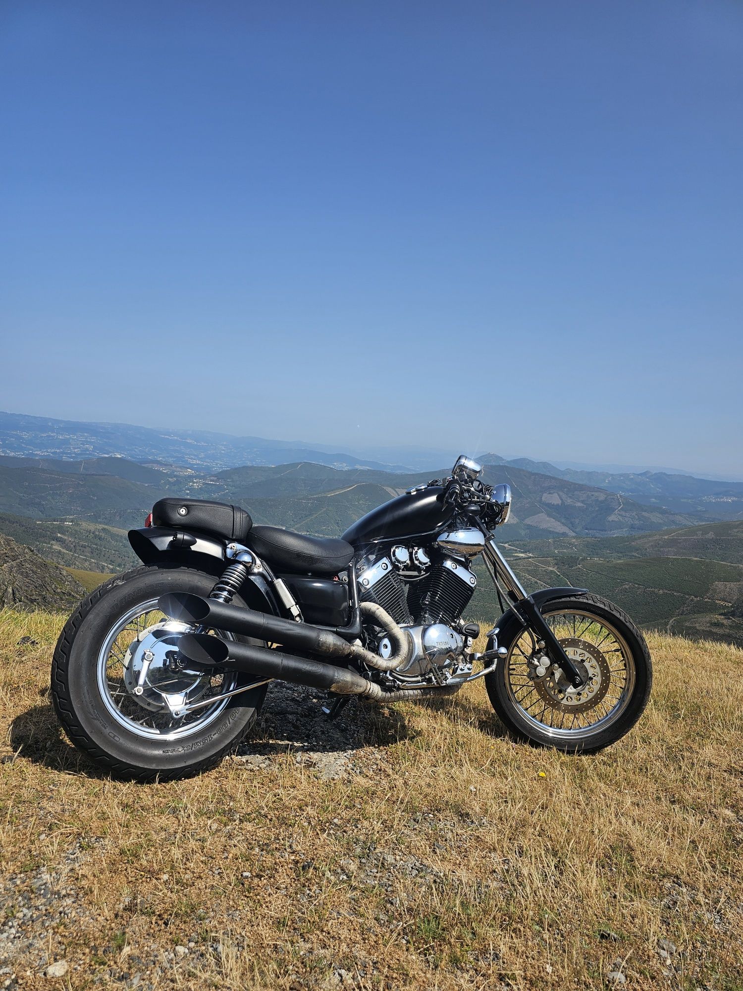 Yamaha Virago XV 535.