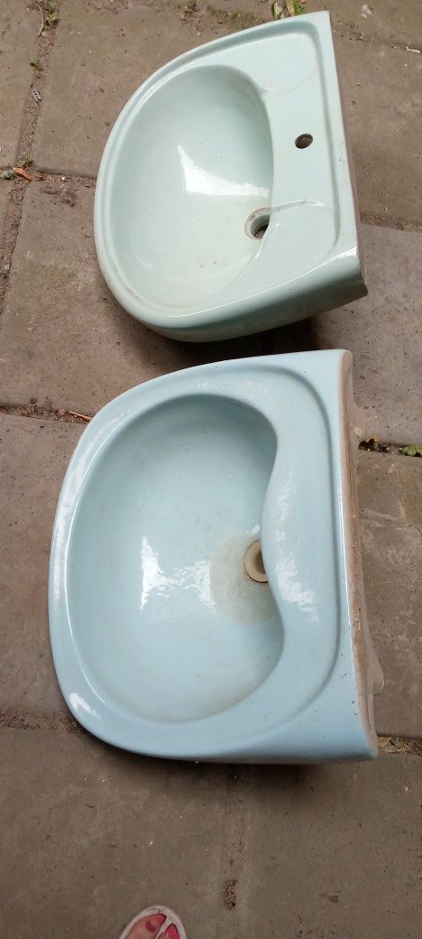 Умивальник салатовий