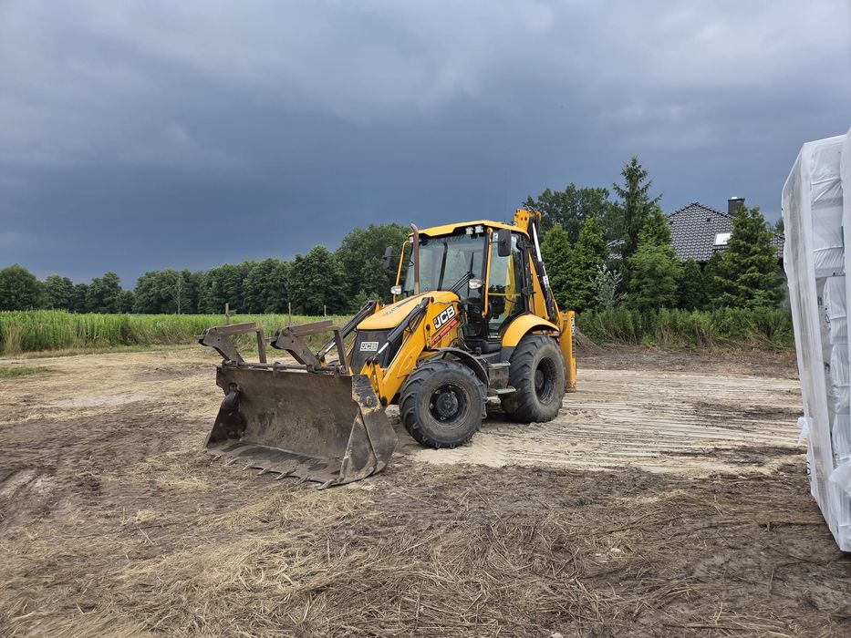 Usługi koparko-ładowarką JCB 3CX