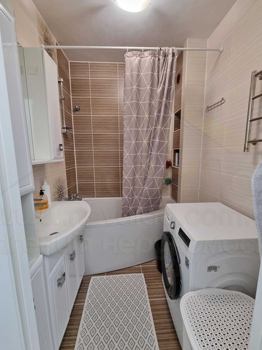 3 кімнатна квартира 71м2 з ремонтом сучасний будинок вул. Еськова