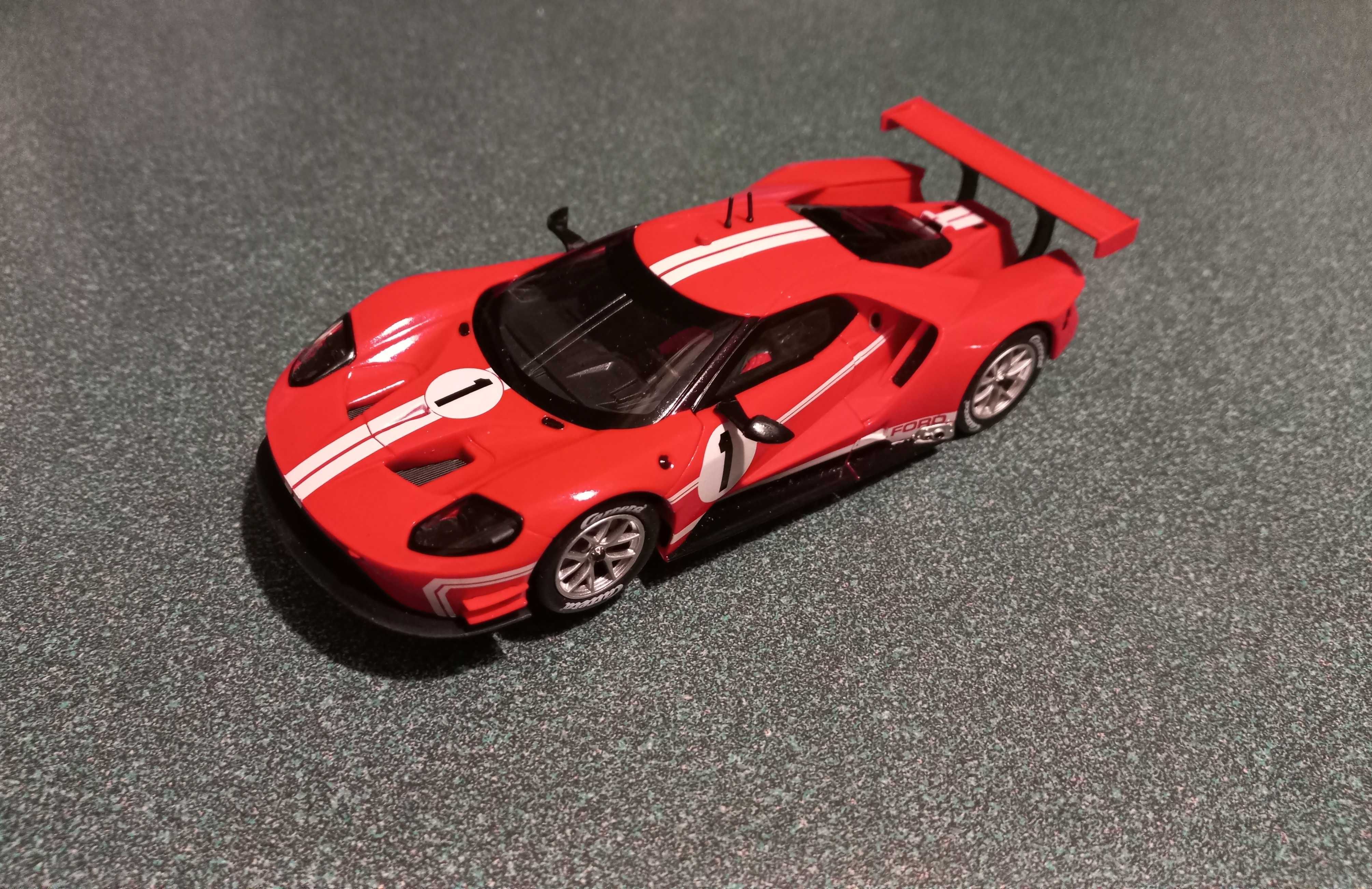 Ford GT Nr 1, auto na tor Carrera Evolution, skala 1:32, nie jeżdżone