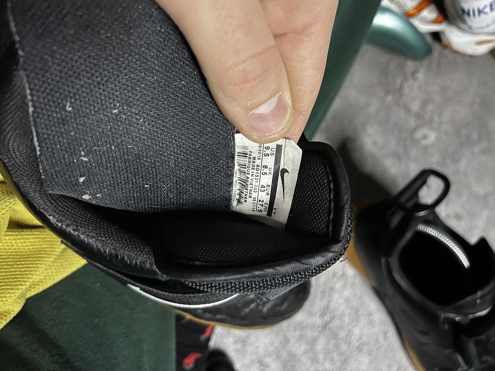 Кросівки NIKE AIR FORCE 1 LOW UTILITY BLACK GUM 43 27.5 кроссовки найк