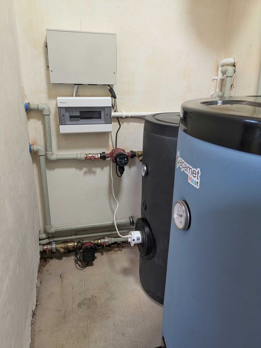 Sprzedam pompę Ciepła Haier AU052FYCRB(HW) 5 kW Monoblok