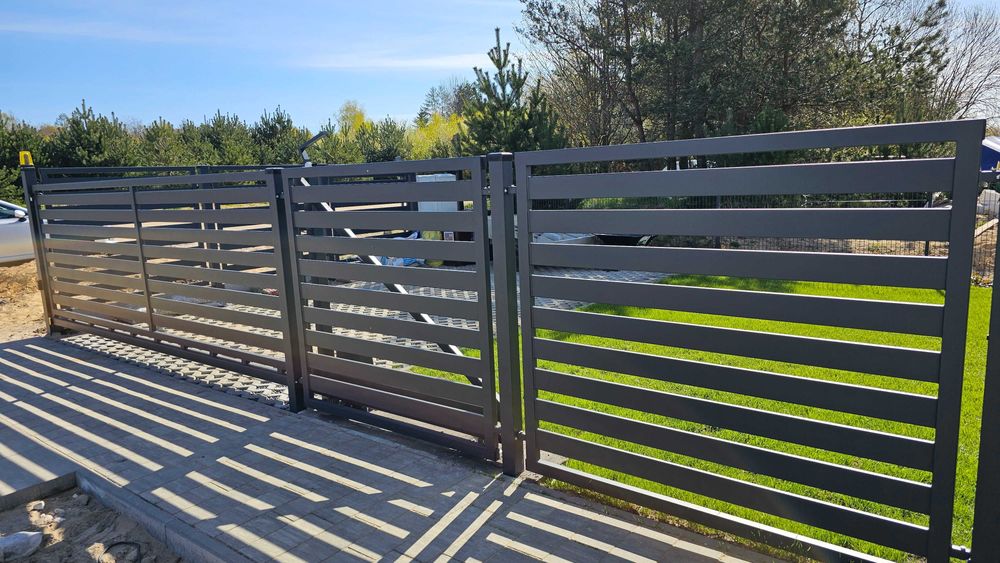 Ogrodzenia palisadowe, furtki, bramy, napędy- materiał plus montaż