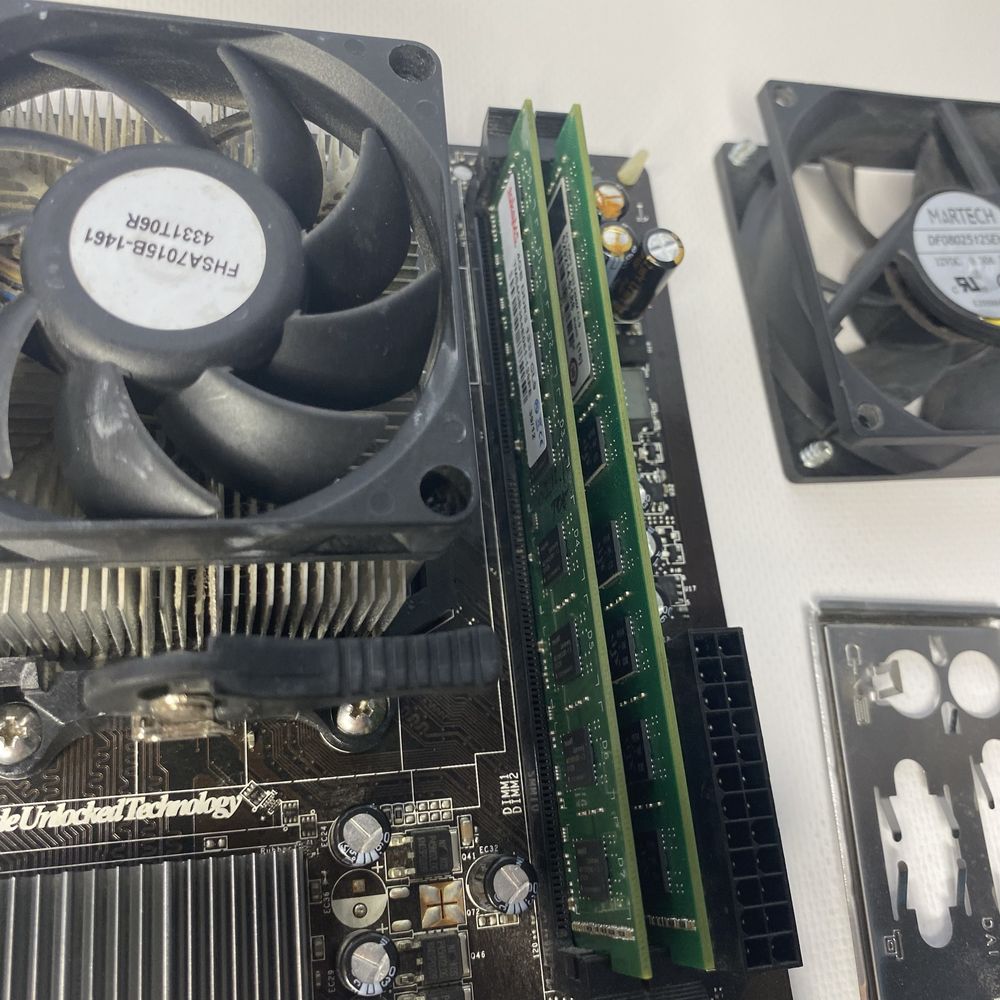 AMD FX-4300 / MSI 760GM-P23 / 8gb ddr3 (4x2) | Комплект для ПК 8гб