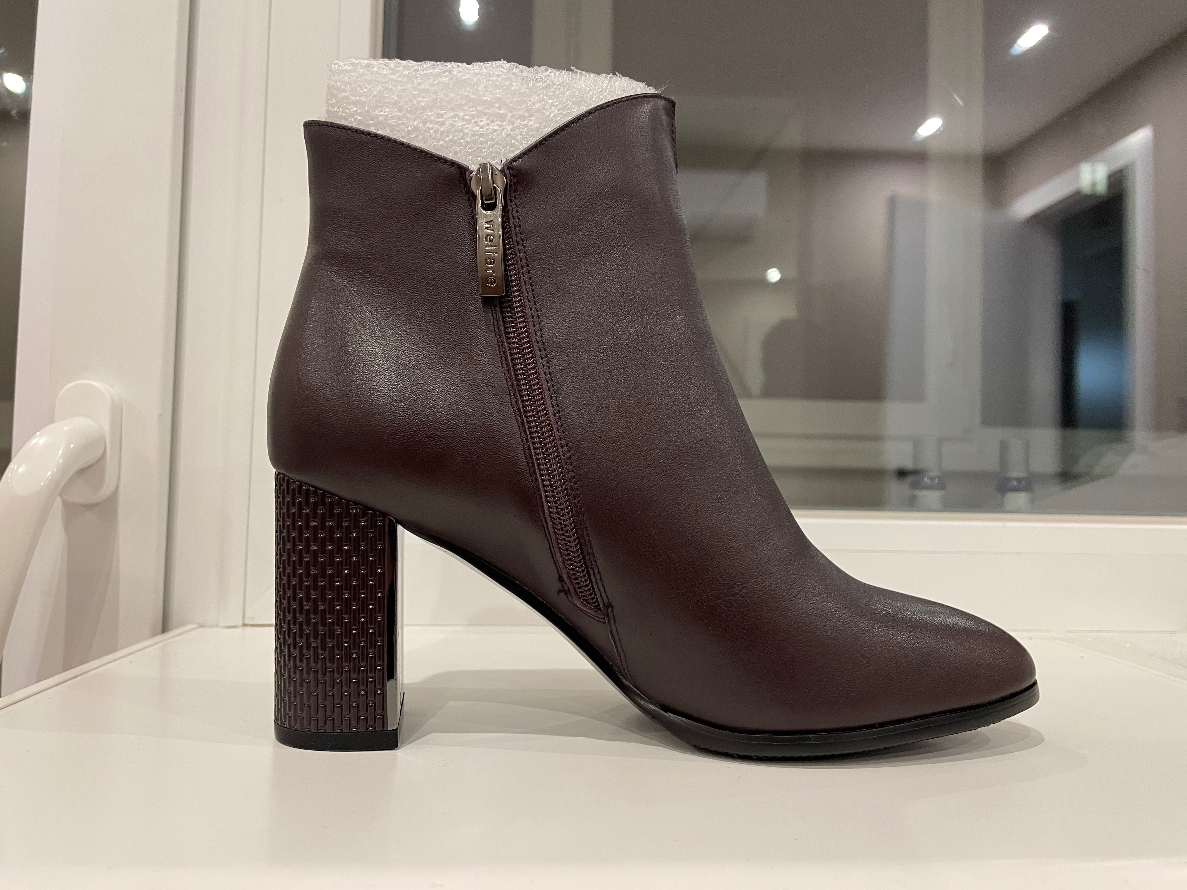 Черевики жіночі нові 41 розмір. INTERTOP