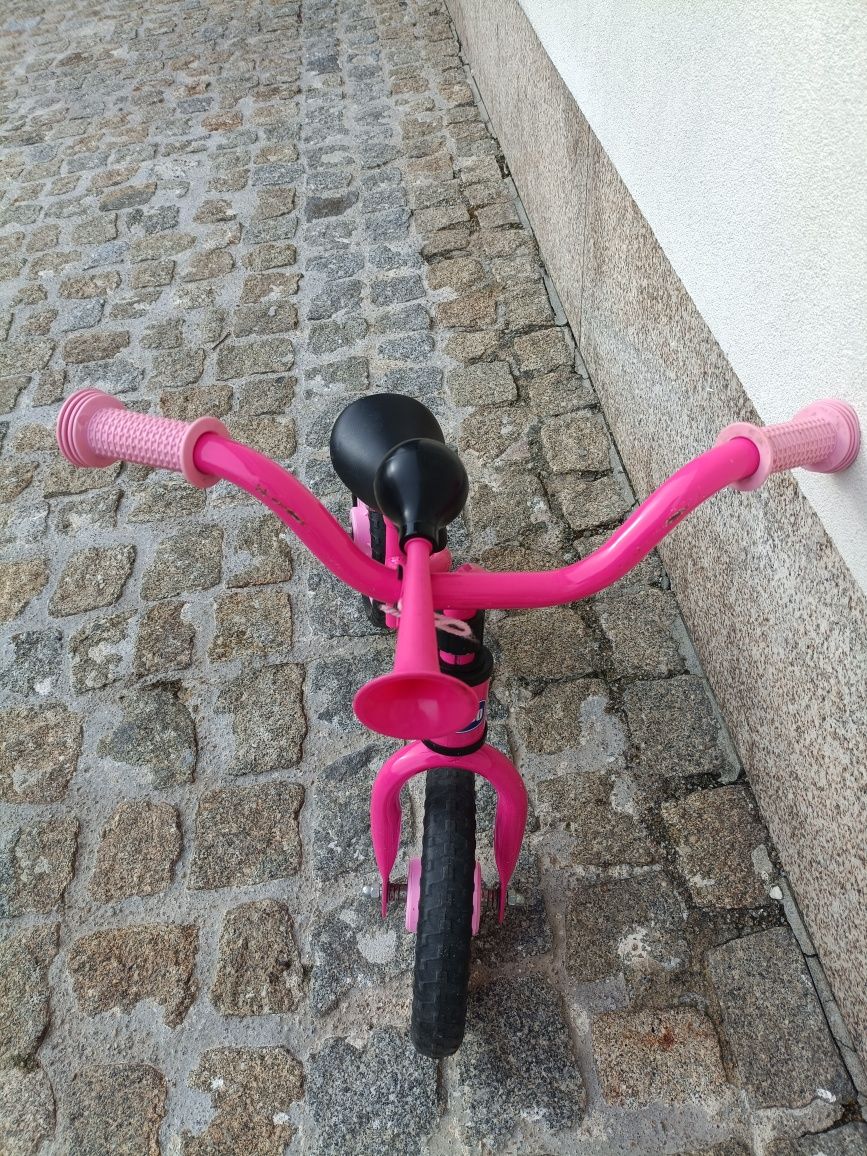 Bicicleta de criança menina