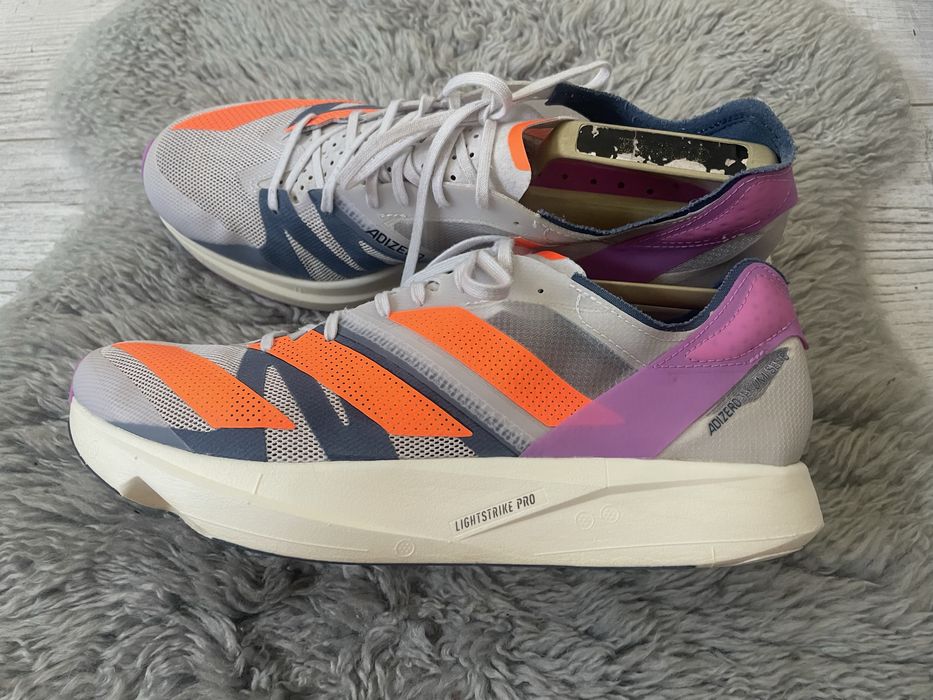 Чоловічі кросівки Adidas Adizero Takumi Sen 8