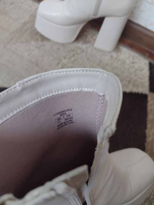 Ботильйони бежеві