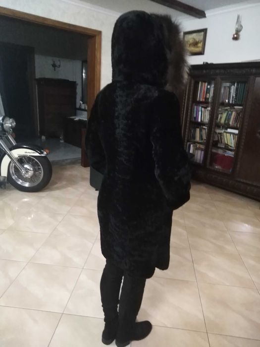 r. S-M naturalne futro z kapturem, mouton muton lis,skóra owcza, norki