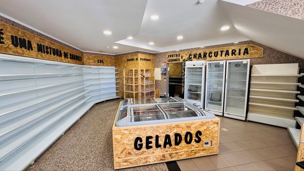 Trespasse loja-mercearia , ou alugo !