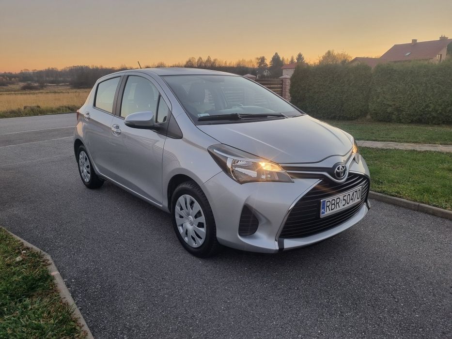 Toyota Yaris 1.3 benzyna 56400 km.