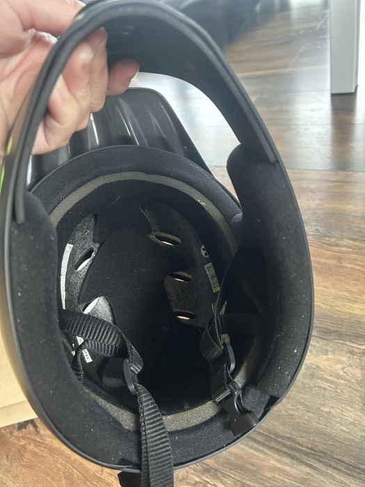 Kask szczękowy hot shot author rozmiar m stan idealny